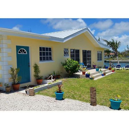 Silver Point Villa フリーポート エクステリア 写真