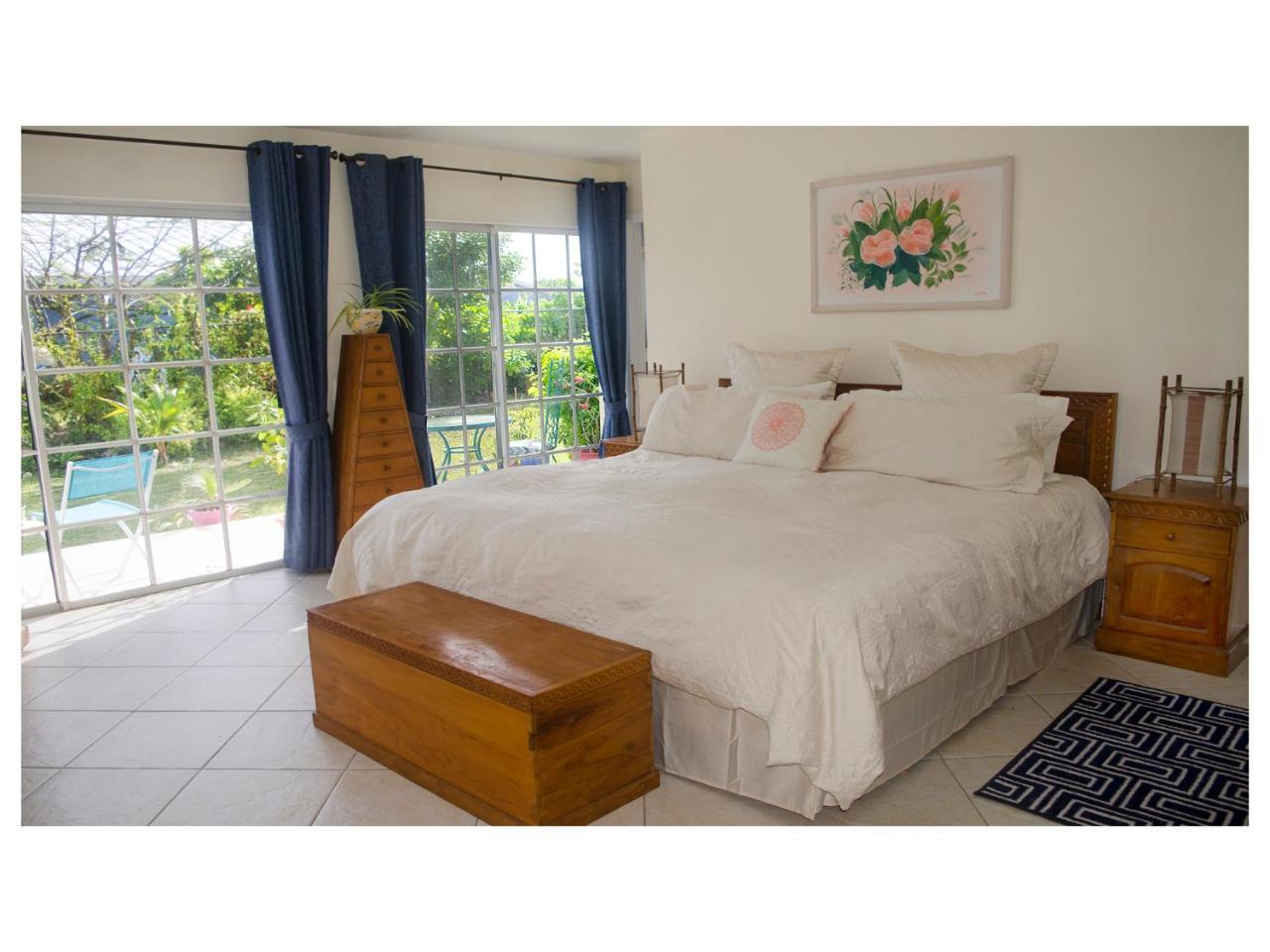 Silver Point Villa フリーポート エクステリア 写真